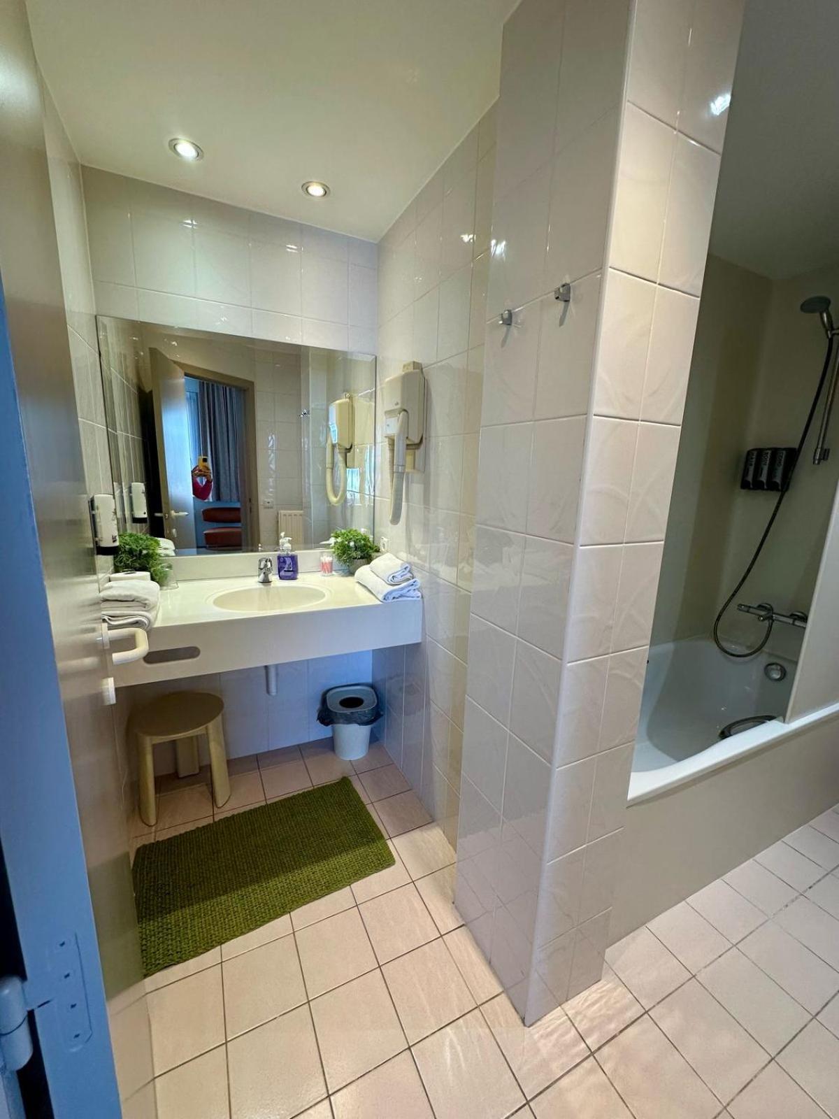 Hotel Monaco Zeebrugge Beach By Rikas Hotels Esterno foto